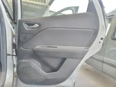 Second-hand car spare part right rear door trim for renault captur ii e-tech engineered oem iam references 