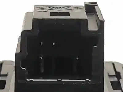 Peça sobressalente para automóvel em segunda mão botão / interruptor elevador vidro traseiro esquerdo por renault captur ii e-tech engineered referências oem iam 829509794r  p254114723r