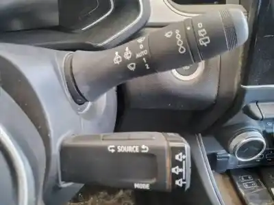 Second-hand car spare part headlights switch for renault captur ii e-tech engineered oem iam references   