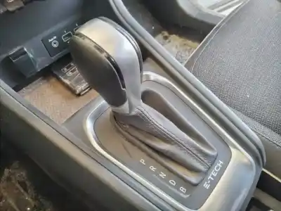 Pièce détachée automobile d'occasion levier pour renault captur ii e-tech engineered références oem iam   