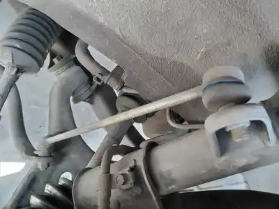 Pezzo di ricambio per auto di seconda mano collegamento stabilizzatore anteriore destro per kia carnival 2.9 crdi vgt active riferimenti oem iam 