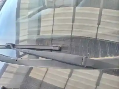 Pezzo di ricambio per auto di seconda mano braccio tergicristallo anteriore sinistro per kia carnival 2.9 crdi vgt active riferimenti oem iam 
