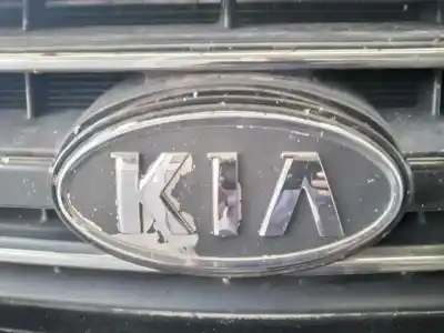 Pezzo di ricambio per auto di seconda mano POMPA DINIEZIONE per KIA CARNIVAL  Riferimenti OEM IAM   