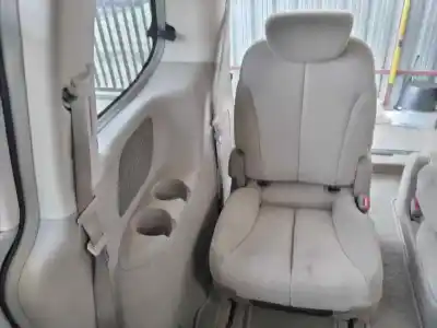Pezzo di ricambio per auto di seconda mano sedili posteriori destro per kia carnival 2.9 crdi vgt active riferimenti oem iam 