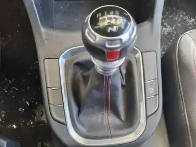 Peça sobressalente para automóvel em segunda mão BOTÃO DA ALAVANCA DE VELOCIDADES por HYUNDAI I30 (PD)  Referências OEM IAM   