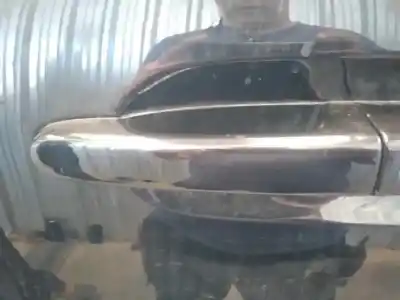 Pezzo di ricambio per auto di seconda mano maniglia esterna anteriore sinistra per kia carnival 2.9 crdi vgt active riferimenti oem iam 