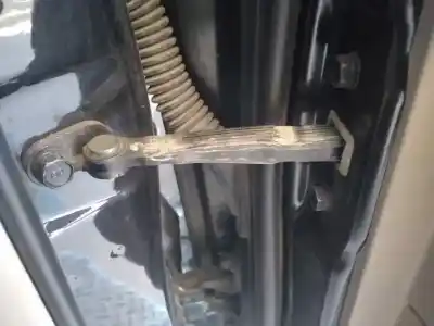 Pezzo di ricambio per auto di seconda mano fermo porta per kia carnival 2.9 crdi vgt active riferimenti oem iam 