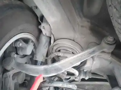 Pezzo di ricambio per auto di seconda mano soggiorno posteriore sinistro per kia carnival 2.9 crdi vgt active riferimenti oem iam 