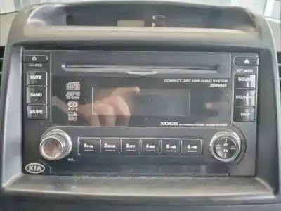 İkinci el araba yedek parçası SES SISTEMI / RADYO CD için KIA CARNIVAL  OEM IAM referansları   