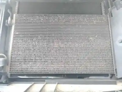 Peça sobressalente para automóvel em segunda mão condensador / radiador de ar condicionado por renault kangoo profesional referências oem iam 
