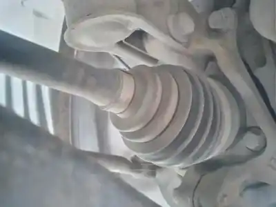 Pièce détachée automobile d'occasion transmission avant droite pour subaru xv executive références oem iam 