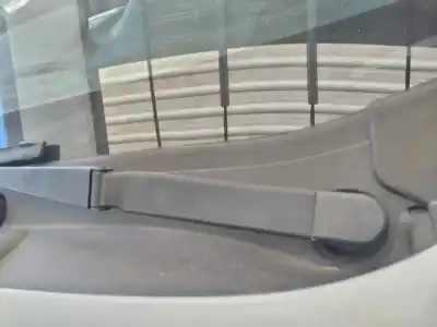 Pièce détachée automobile d'occasion bras d'essuie-glace avant gauche pour subaru xv executive références oem iam 