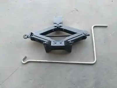 Pièce détachée automobile d'occasion cric hydraulique pour subaru xv executive références oem iam 