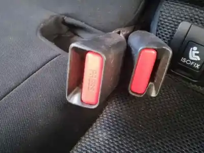 Pièce détachée automobile d'occasion boucle de ceinture de sécurité arriere gauche pour subaru xv executive références oem iam 