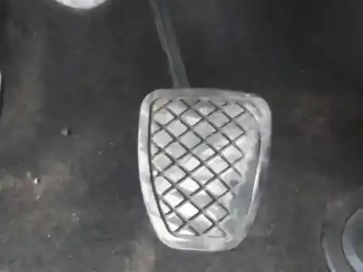 Pièce détachée automobile d'occasion pédale de frein pour subaru xv executive références oem iam 