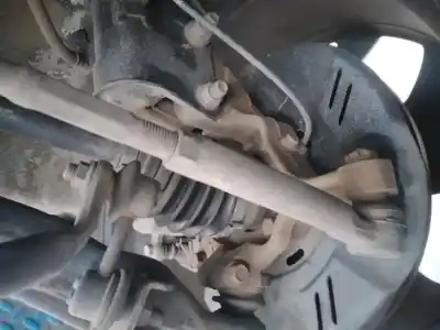 Pièce détachée automobile d'occasion moyeu de roue avant gauche pour subaru xv executive références oem iam 