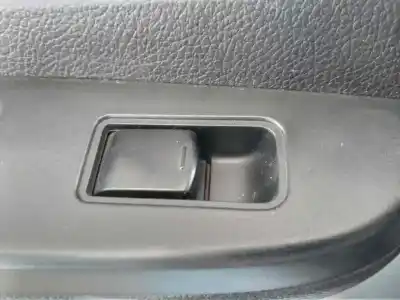 Pièce détachée automobile d'occasion commande de lève vitre arrière gauche pour subaru xv executive références oem iam 