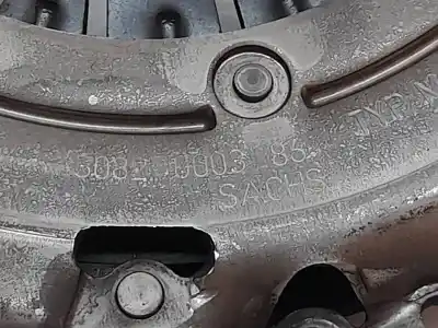 Автозапчасти б/у комплект сцепления за audi a3 (8p) 1.9 tdi ambiente ссылки oem iam 3082000386  