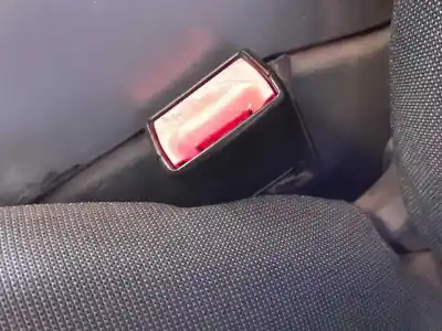 Автозапчасти б/у ЛЕВЫЙ ПЕРЕДНИЙ КРЮК РЕМНЯ за FORD GRAND C-MAX  ссылки OEM IAM   