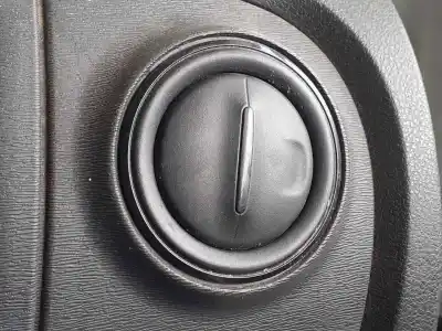 İkinci el araba yedek parçası HAVALANDIRMA IZGARASI için DACIA DOKKER  OEM IAM referansları   