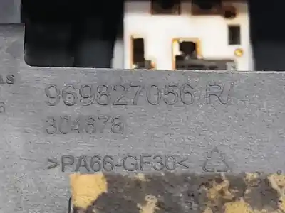 Second-hand car spare part interior light for renault captur ii e-tech engineered oem iam references 969827056r  304678