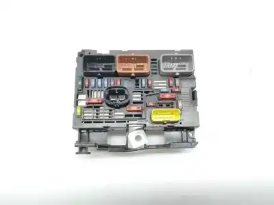 Second-hand car spare part fuse box unit for citroen c4 grand picasso millenium oem iam references 9675877080