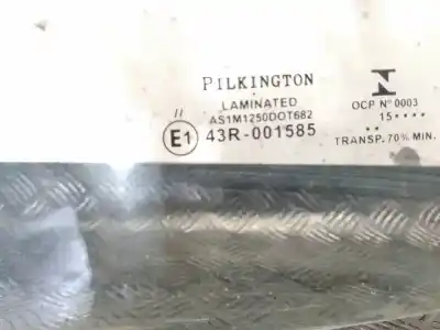 Second-hand car spare part windshield for nissan cabstar e 3.0d oem iam references 43r001585  