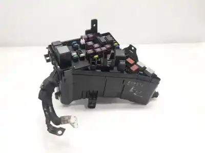 Pièce détachée automobile d'occasion boîtes à fusibles pour subaru xv executive références oem iam mb100200b