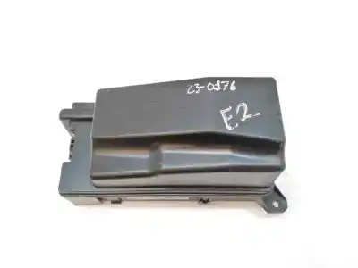 Peça sobressalente para automóvel em segunda mão caixa de fusíveis e relés por kia sorento 2.5 crdi active referências oem iam 911613e011  be0110709140388