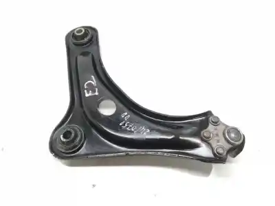 Peça sobressalente para automóvel em segunda mão braço de suspensão inferior dianteiro direito por peugeot 208 active referências oem iam c16  