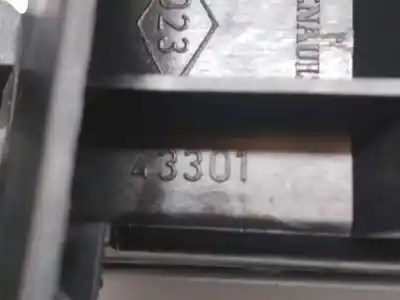 Pièce détachée automobile d'occasion serrure de coffre hayon arrière pour renault megane i scenic (ja0) 1.6e alize références oem iam 43301  