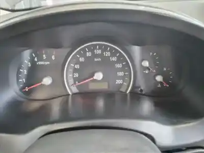 Second-hand car spare part dashboard for kia carnival 2.9 crdi vgt active oem iam references   