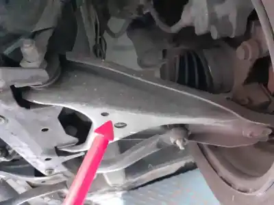 Second-hand car spare part Front Left Lower Suspension Arm for DACIA DOKKER ESSENTIAL OEM IAM references 545017081R  