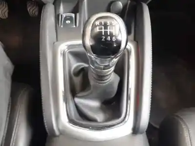 Second-hand car spare part GEAR LEVER KNOB for NISSAN QASHQAI (J11)  OEM IAM references   