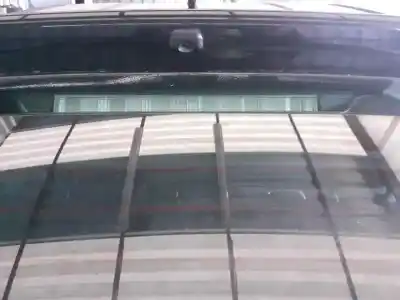 Second-hand car spare part central brake light for toyota auris hybrid active oem iam references 