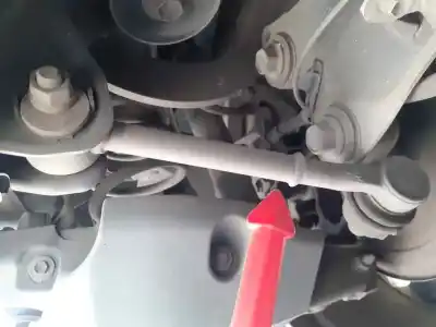 Second-hand car spare part rear left stay for toyota auris hybrid active oem iam references 