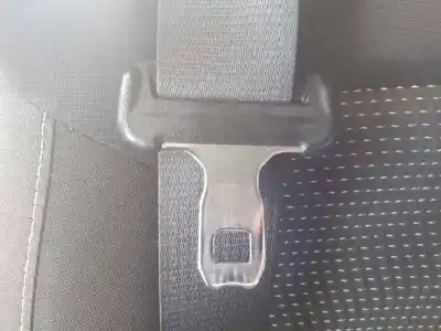 Second-hand car spare part front right seat belt for toyota auris hybrid active oem iam references 