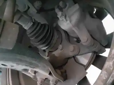 Second-hand car spare part front left knuckle for toyota auris hybrid active oem iam references 