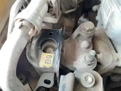 Second-hand car spare part right engine support for toyota auris hybrid active oem iam references 