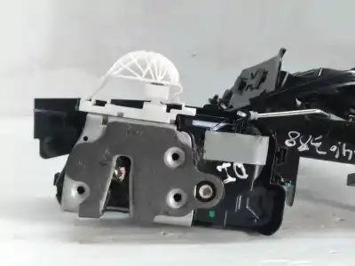 Second-hand car spare part left front door lock for ford focus st-line oem iam references   