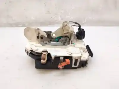 Second-hand car spare part left front door lock for dodge caliber se oem iam references 