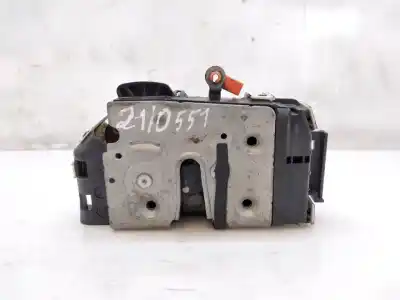 Second-hand car spare part left front door lock for dodge caliber se oem iam references   