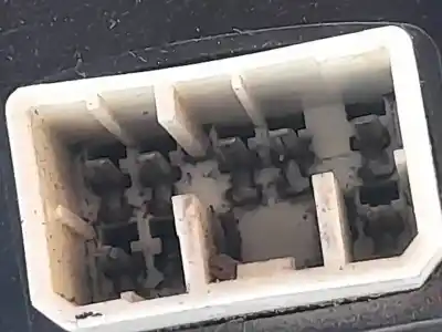 Peça sobressalente para automóvel em segunda mão espelho retrovisor esquerdo por kia sorento 2.5 crdi ex referências oem iam   