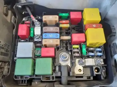 Second-hand car spare part fuse box unit for peugeot 2008 (--.2013->) active oem iam references 