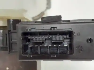 Second-hand car spare part driver left window regulator for citroen c4 picasso millenium oem iam references 9682495880  