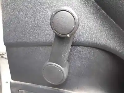 Peça sobressalente para automóvel em segunda mão manivela / manipulo do vidro traseiro esquerdo por ford fiesta (ce1) trend referências oem iam 