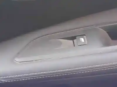 Pièce détachée automobile d'occasion commande de lève vitre arrière droit pour peugeot 3008 allure références oem iam 