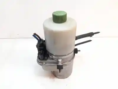İkinci el araba yedek parçası DIREKSIYON POMPASI için VOLKSWAGEN POLO (6R1)  OEM IAM referansları 6R0423156B  