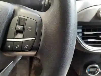 Peça sobressalente para automóvel em segunda mão volante por ford focus active referências oem iam   