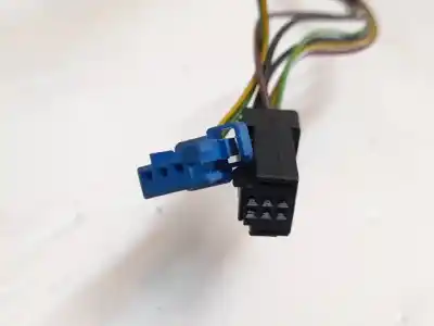 Peça sobressalente para automóvel em segunda mão espelho retrovisor direito por citroen c4 picasso sx referências oem iam 96819904xt  